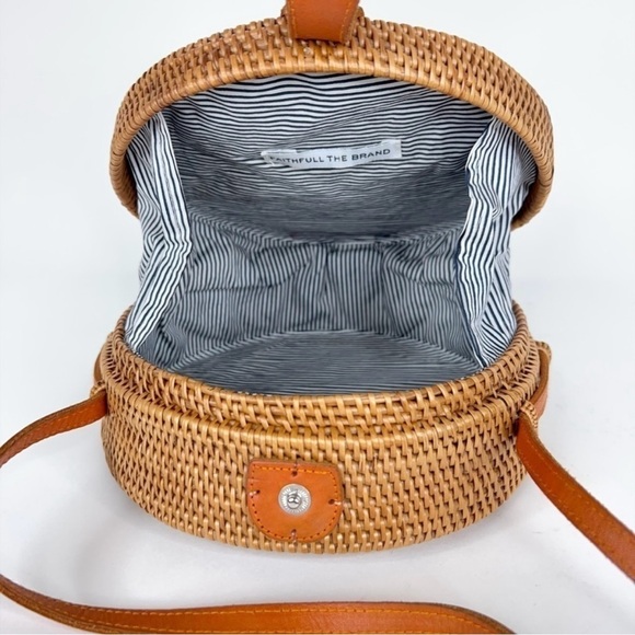 Faithfull the Brand Circle Rattan Crossbody Bag Circle Woven Lined Purse - Picture 6 of 10
